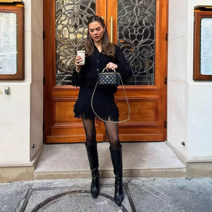 Femme kortskåret strik-cardigan med frynse-detaljer Stilla