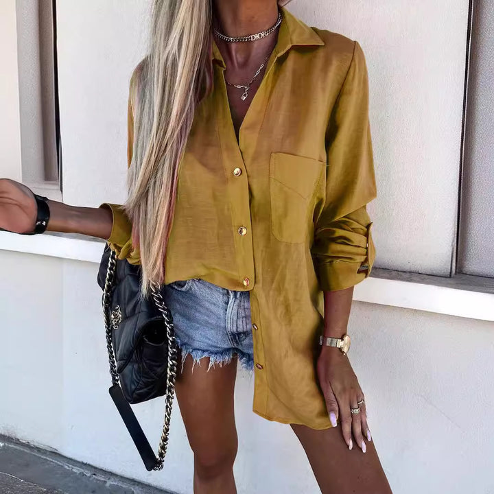 Dame fritidsbluse med knaplås og brystlomme Stilla