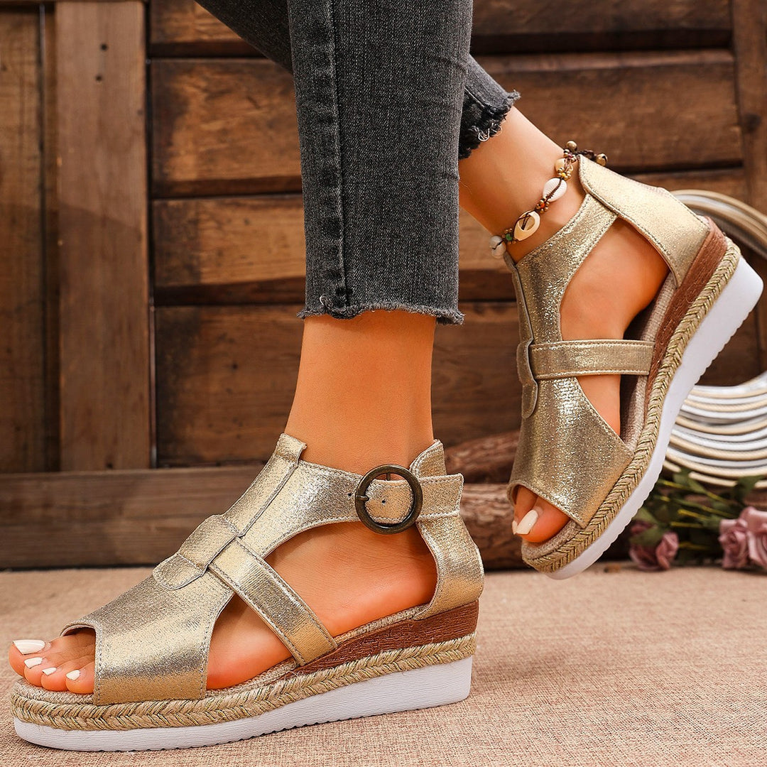Dame sandaler med fashionabelt metallic-overmateriale og ergonomisk fodseng Stilla