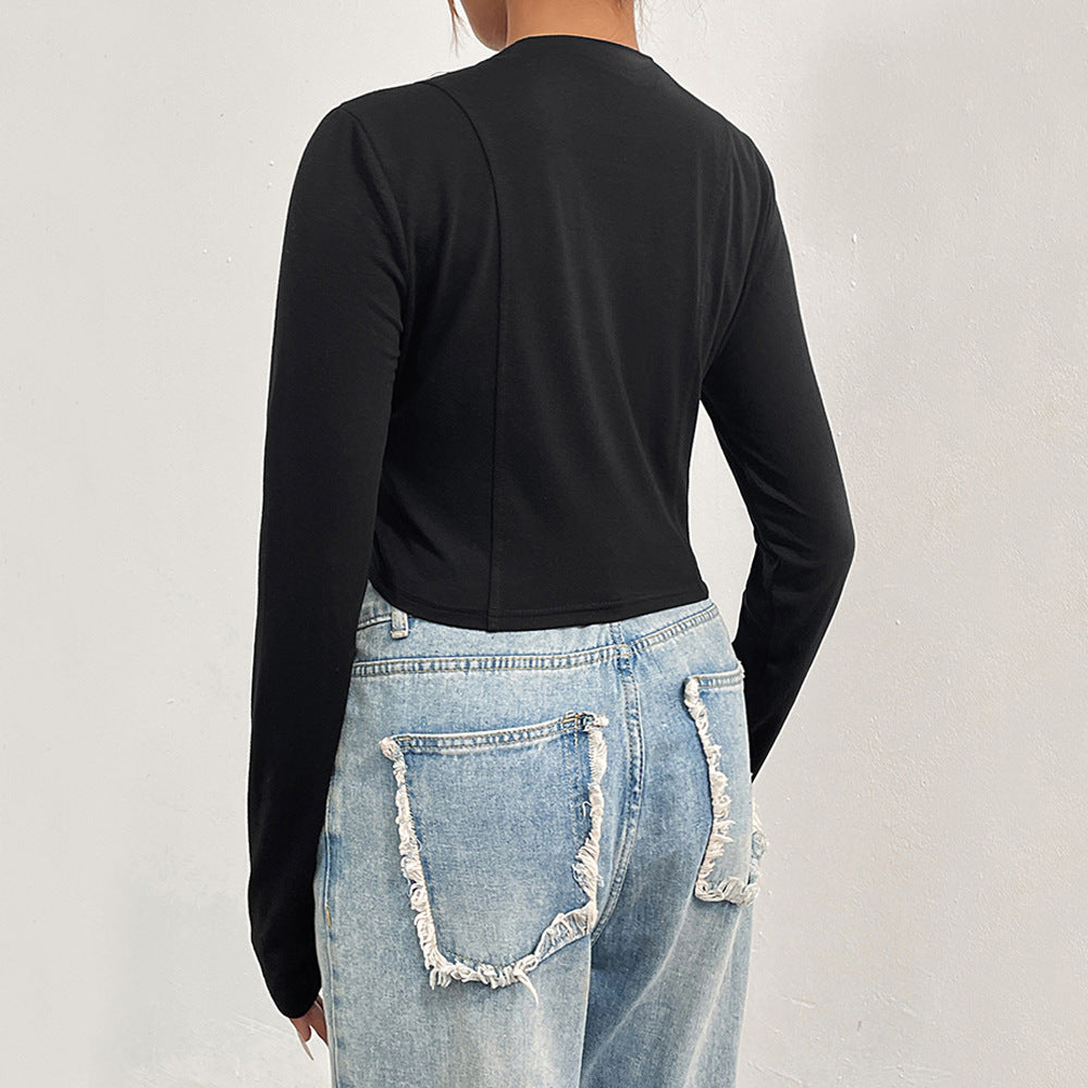 Kvindernes cropped langærmede skjorte med statement patch Stilla