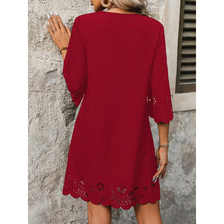 Damen Sommerkleid mit Spitzendetails und ausgestellten Ärmeln Skovae