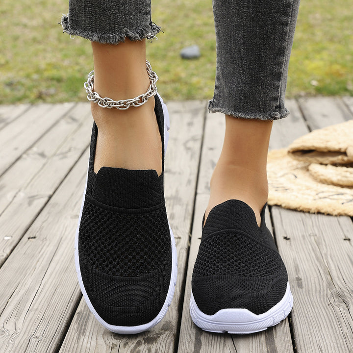 Dame Slip-On Sneakers med åndbart mesh-overmateriale og skridsikker sål Stilla