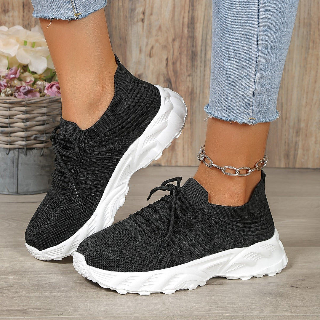 Dame sporty løbesneakers med åndbart overmateriale og fleksibel sål Stilla