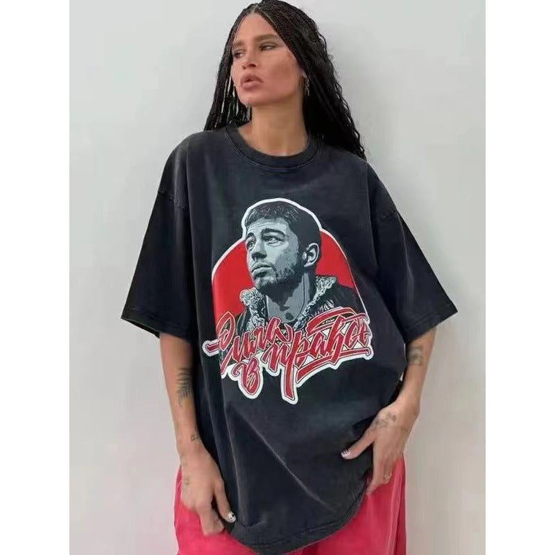 Dame Oversized T-shirt med kunstnerisk ansigtstryk og street-style skrifttype Stilla