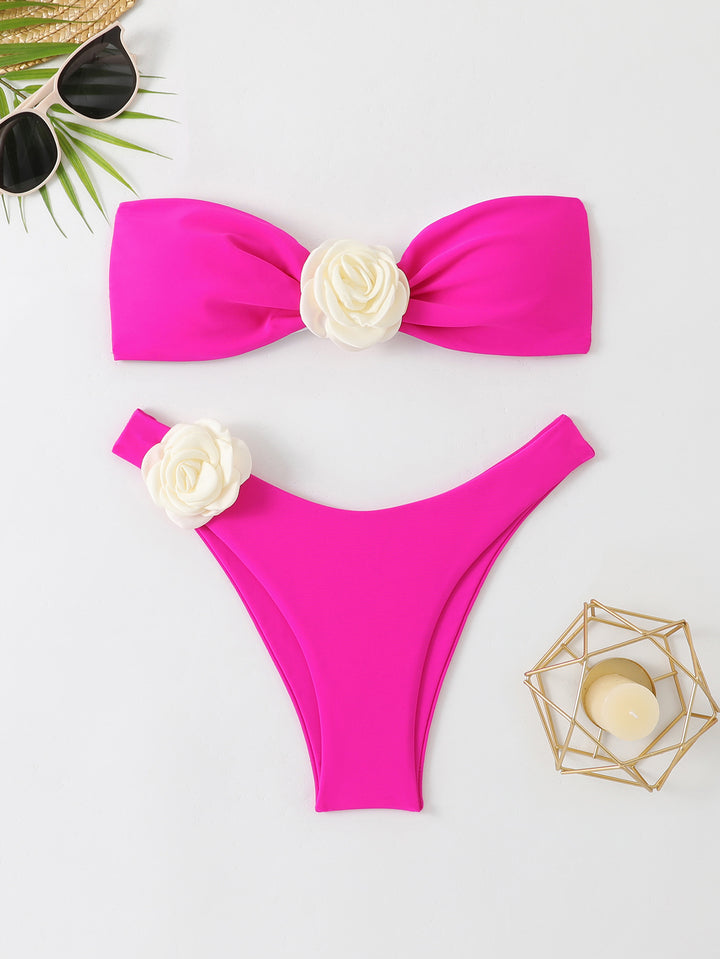 Dame Bikini sæt med elegant blomst akcent og høj udskæring Stilla