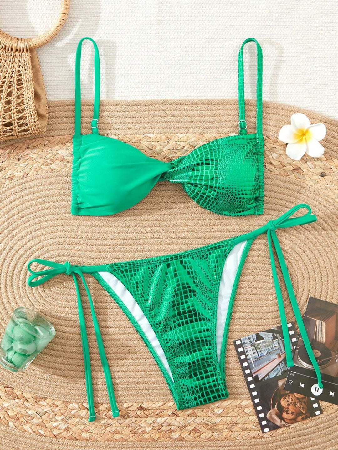 Femme Twist-Front Bikini Sæt Stilla