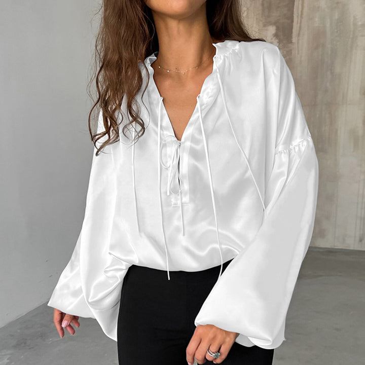 Dame elegant bluse med smart bindebånd og vide ærmer Stilla