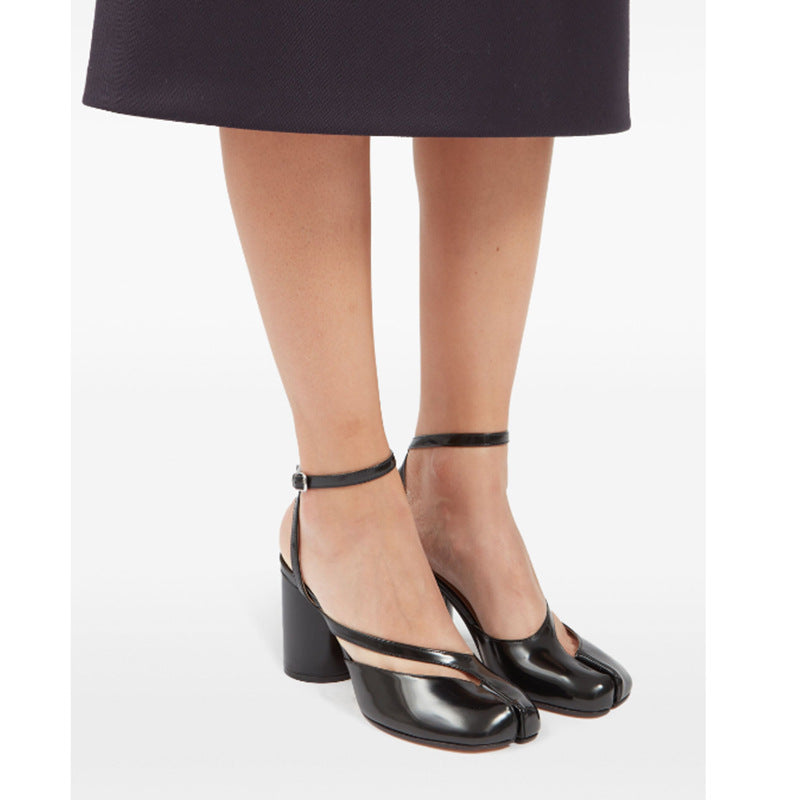 Femme Open-Toe Chunky Hæl Sandaler med elegant Ankelslynge Stilla
