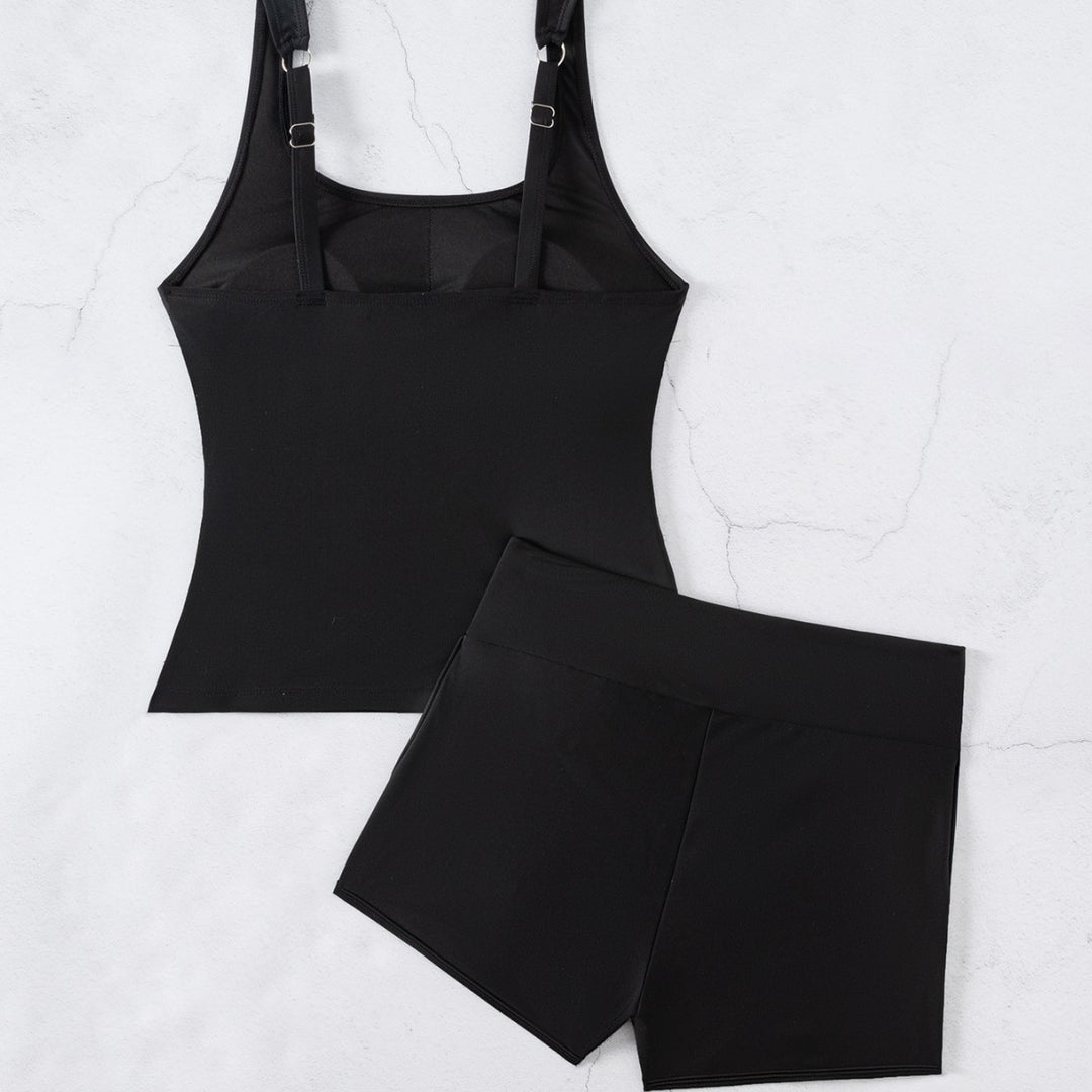 Dame Sporty Badetop med Shorts og sidelommer Stilla