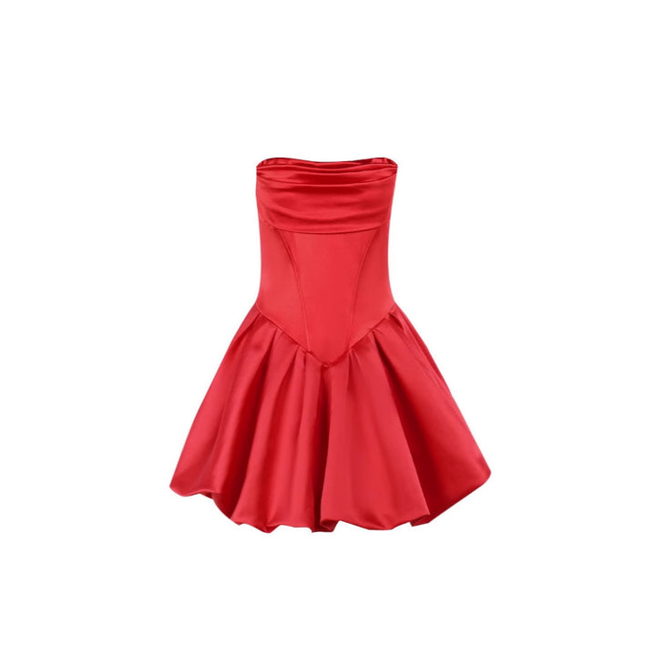 Dame Ruffled mini kjole med off-shoulder design og voluminøs nederdel Skovae
