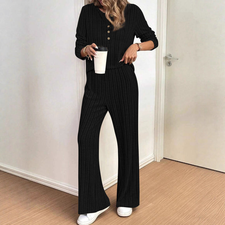 Dame afslappet strikket sæt med fashionable ribbet design og knappeåbning Stilla
