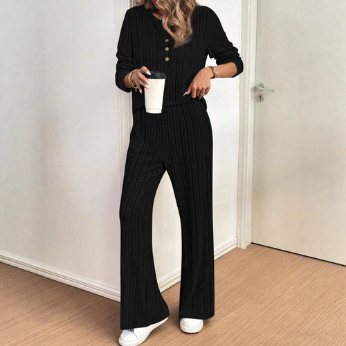 Dame afslappet strikket sæt med fashionable ribbet design og knappeåbning Stilla