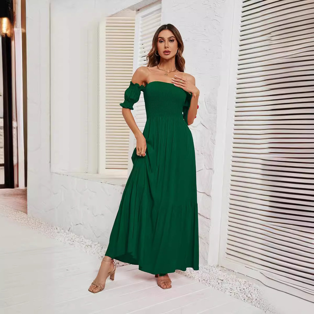 Dame Maxikjole med off-shoulder design og voluminøse flæsedetaljer Stilla
