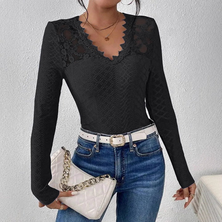 Dame Elegant Blonde Top med V-hals Stilla