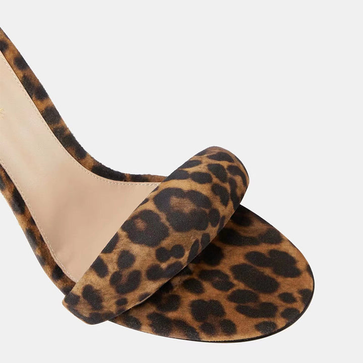 Femme Open-Toe Højhælede Slide Sandaler med Dyreprintdetaljer Stilla