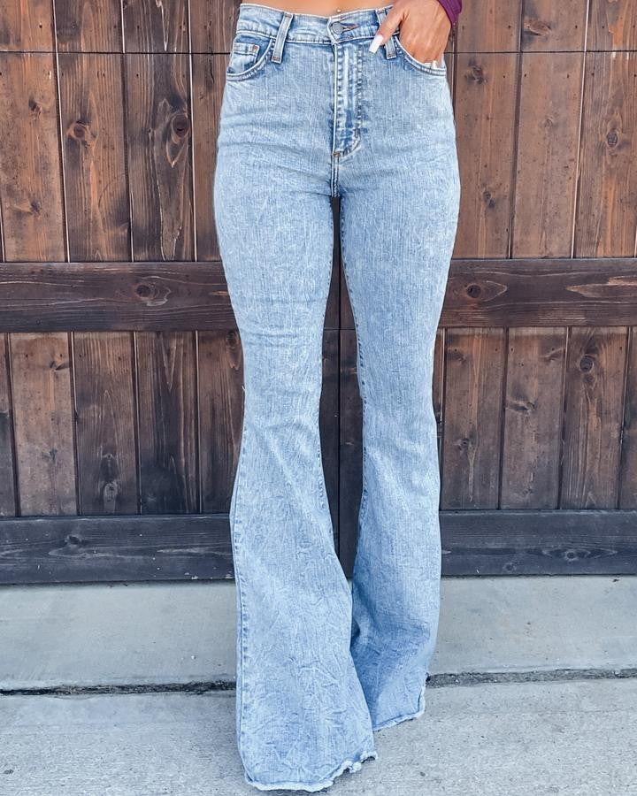 Dame Flared Jeans i vintage-look med høj talje og fransede sømme Stilla