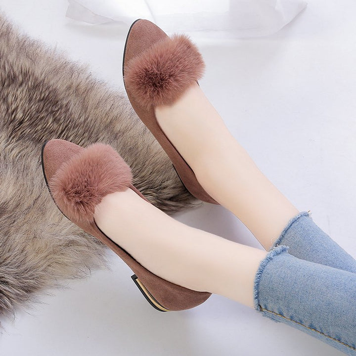 Dame ballerinas med elegant fløjl applikation og glitrende accenter Stilla