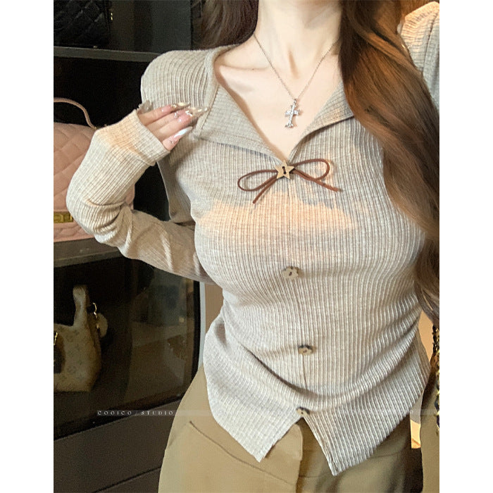 Damer elegant strikket bluse med dekorativ båndrem Stilla
