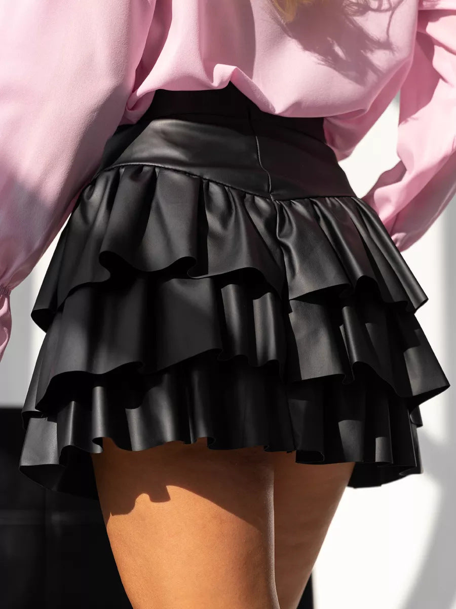Dame Layered Mini nederdel med voluminøse flæser og tætsiddende bælte Stilla