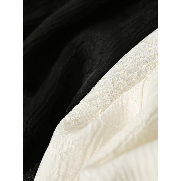 Damer elegant bluse med drapering og fine spidsede accenter Stilla