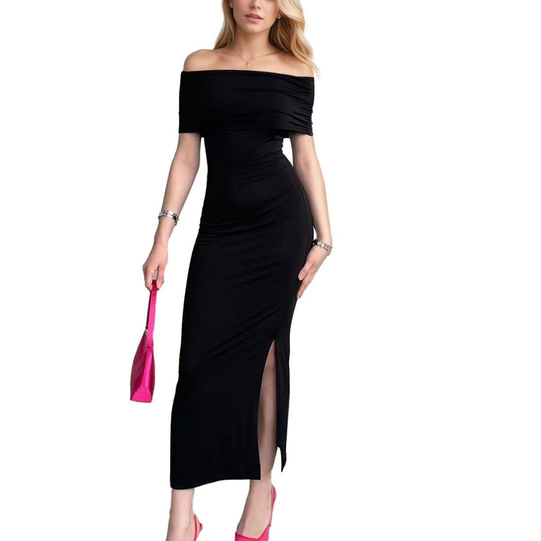 Kvindernes maxikjole med off-shoulder snit og stilfuld slids Stilla