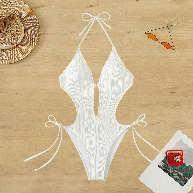 Dame Én Pieces Badedragt med moderne Cut-Out og elastisk Vickeldetalje Skovae