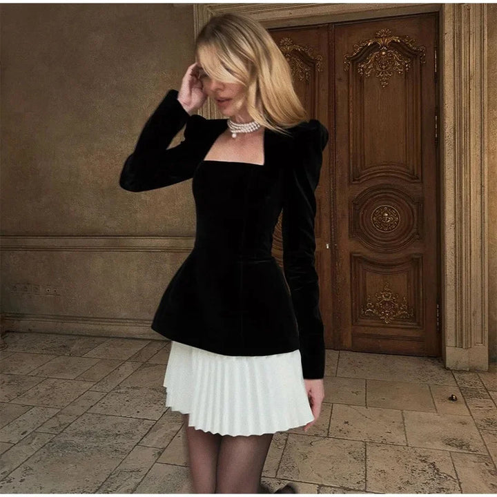 Damer Elegant Velour Kjole med Usædvanlig Snit og Puff Ærmer Stilla