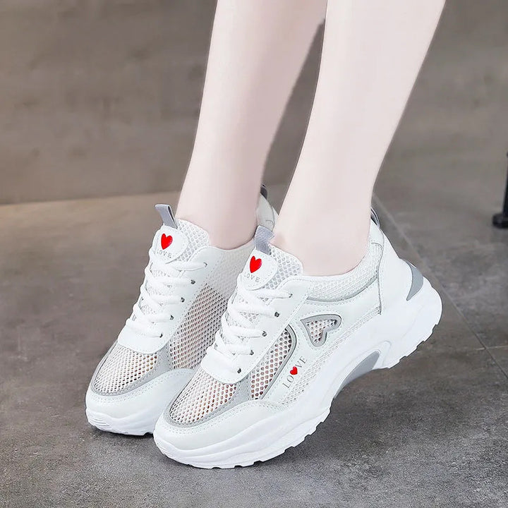Damer fashionable træningssneakers med åndbart mesh-overdel og komfortabel sål Stilla