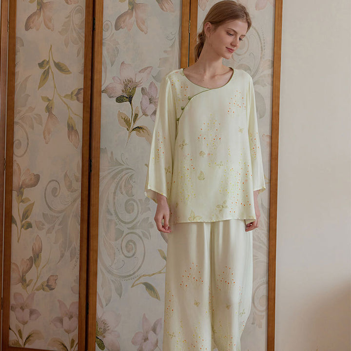 Dame Lounge-Pyjama-Sæt med elegant blomstret design og behagelig pasform Stilla