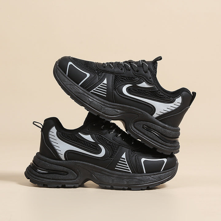 Dame Sport Sneakers med innovativt dämpningssystem og åndbar mesh-overflade Stilla
