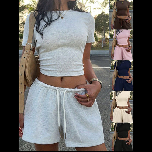Dame Crop-Top med tætsiddende snit og komfortabelt materiale Skovae