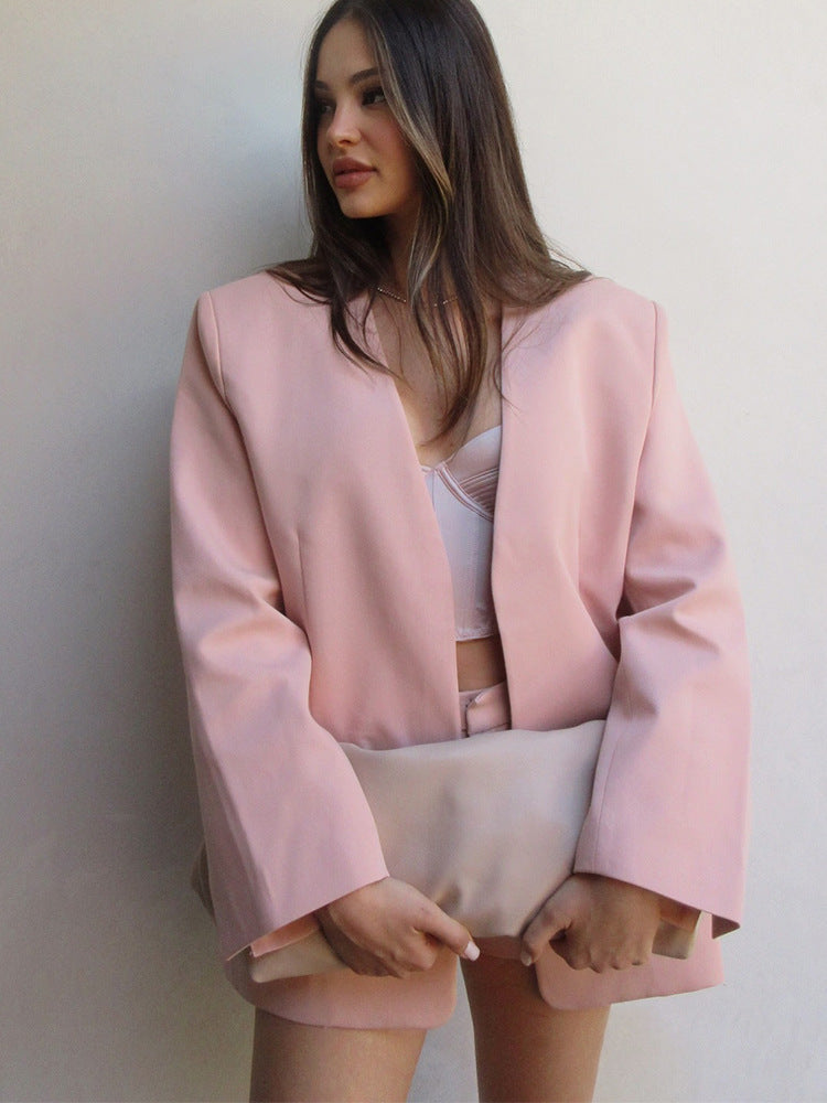 Dame oversized blazerjakke i minimalistisk design Stilla