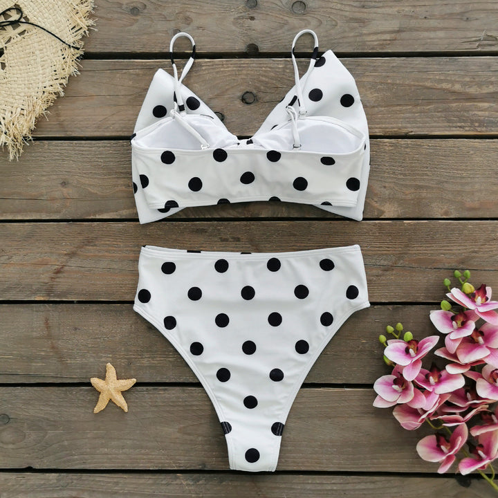 Dame bikini-sæt med smart bandeau-top og højt skåret buks Stilla
