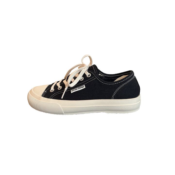 Femme Classic Snørre Canvas Sneakers Stilla