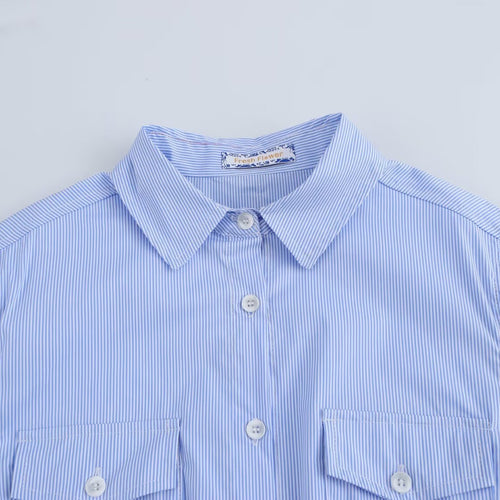 Femme Button-Up Utility Kjole med justerbar snor i taljen Stilla