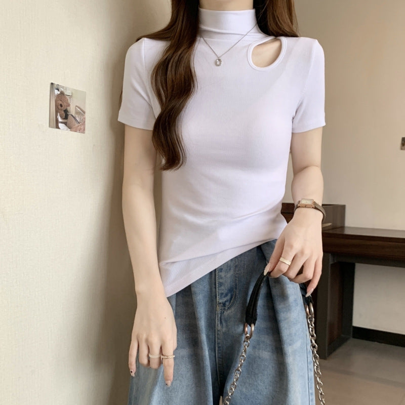 Femme Kortærmet Cut-Out Ståkrave Top Stilla