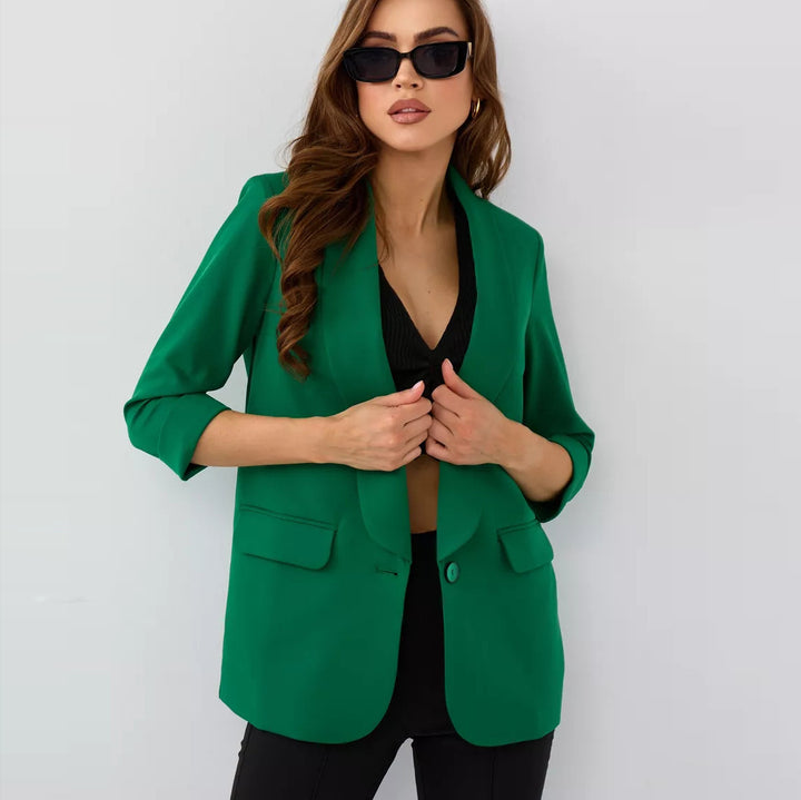 Dame Blazer med elegant snit og moderne detaljer Stilla