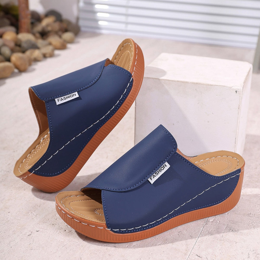 Dame Komfortable Clogsandaler med justerbar rem og ergonomisk fodseng Stilla