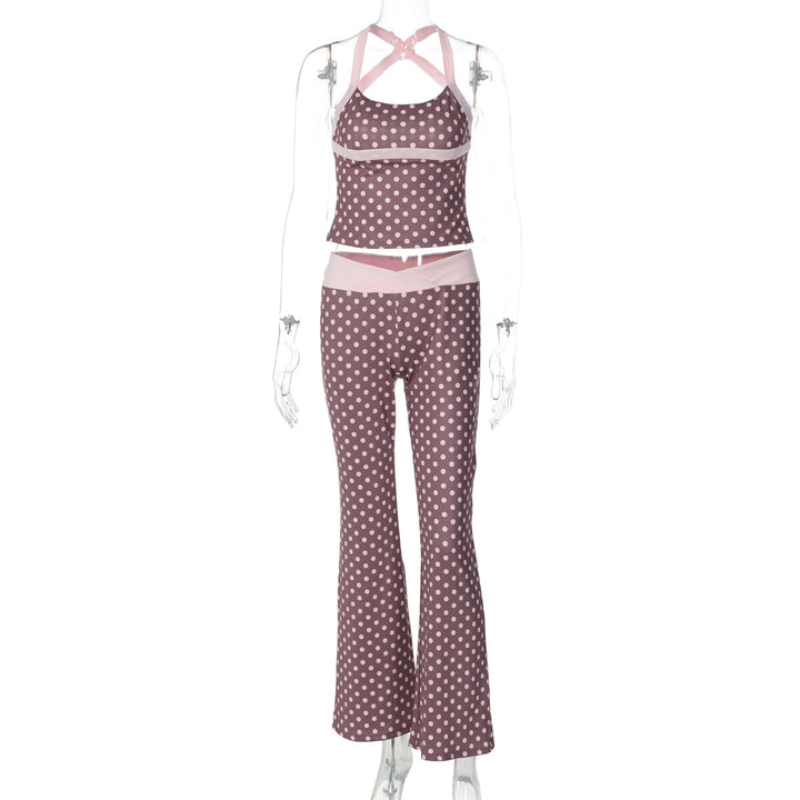 Dame pletteret sportdragt med cropped top og flared bukser Skovae