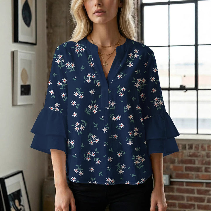 Dame skjorte med voluminøse ærmer og blomsterdesign Skovae