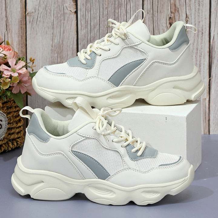 Dame mode Sneakers med åndbart mesh-overmateriale og dæmpende sålekonstruktion Stilla