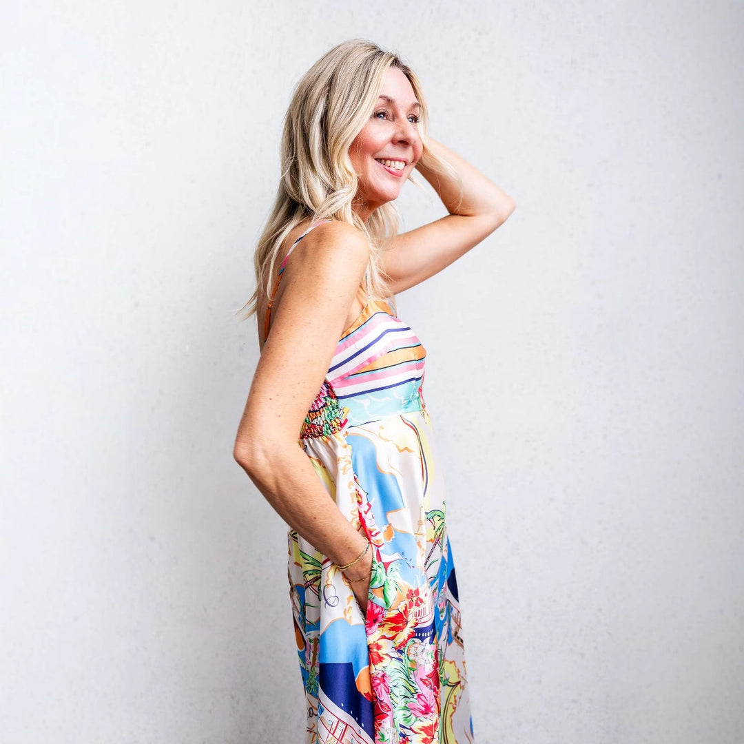 Dame Maxi-kjole med livligt multicolor-print og smalle stropper Stilla