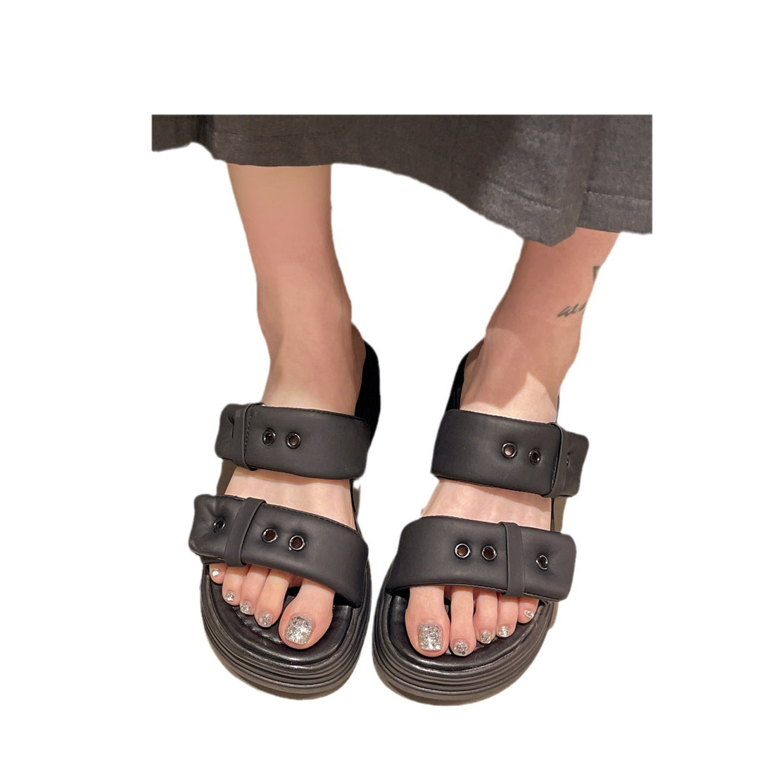 Dame komfort-sandaler med brede, justerbare stropper og stabil platformssål Stilla