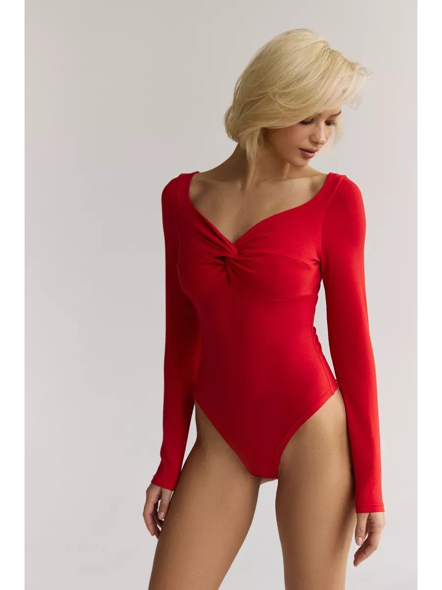 Dame Bodystocking med smidig stof og elegant knude-udskæring Stilla