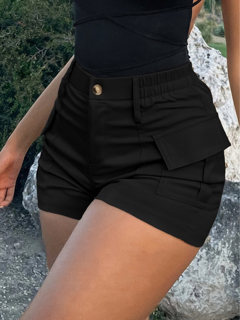 Dame Cargo-shorts med høj talje og praktiske lommer Skovae