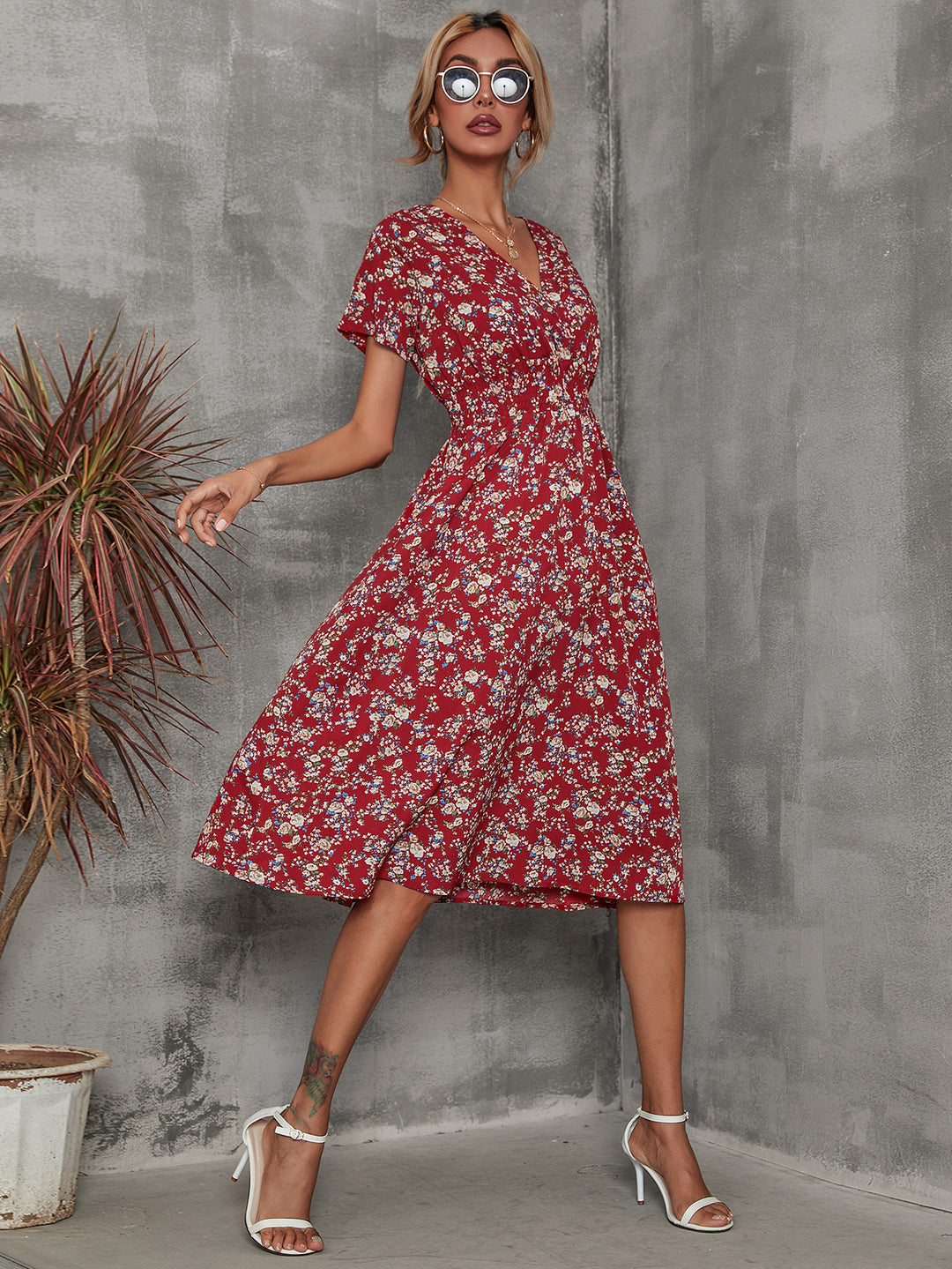 Dame Floral Print Smocked Waist Wickelkjole Stilla