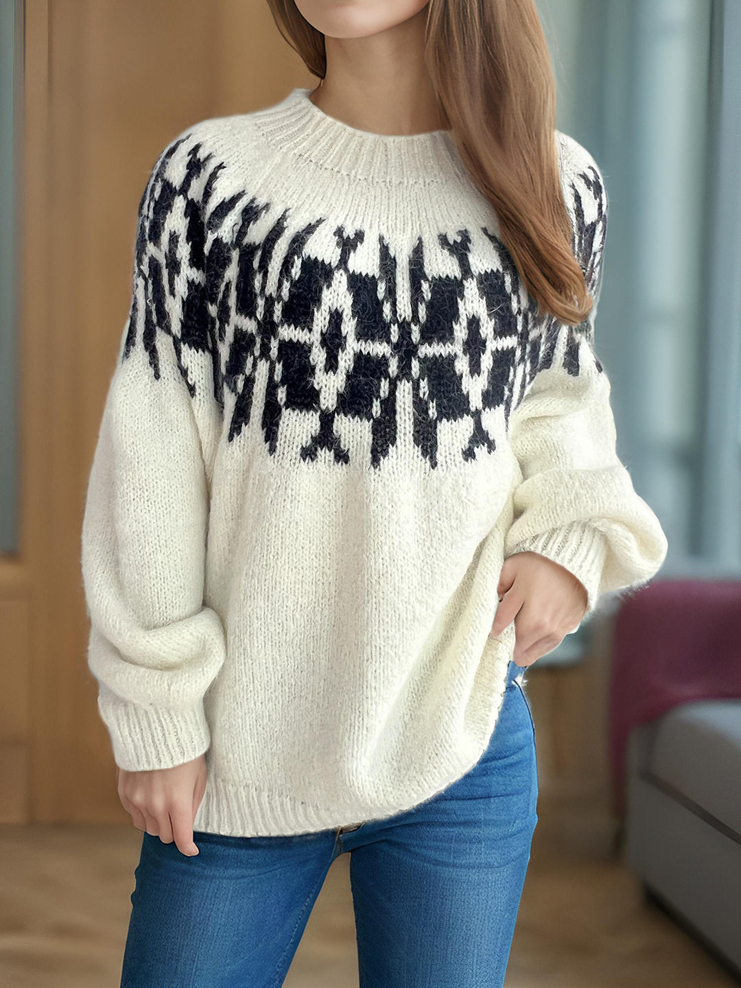 Kvinders behagelige sweater med moderne norsk mønster Stilla