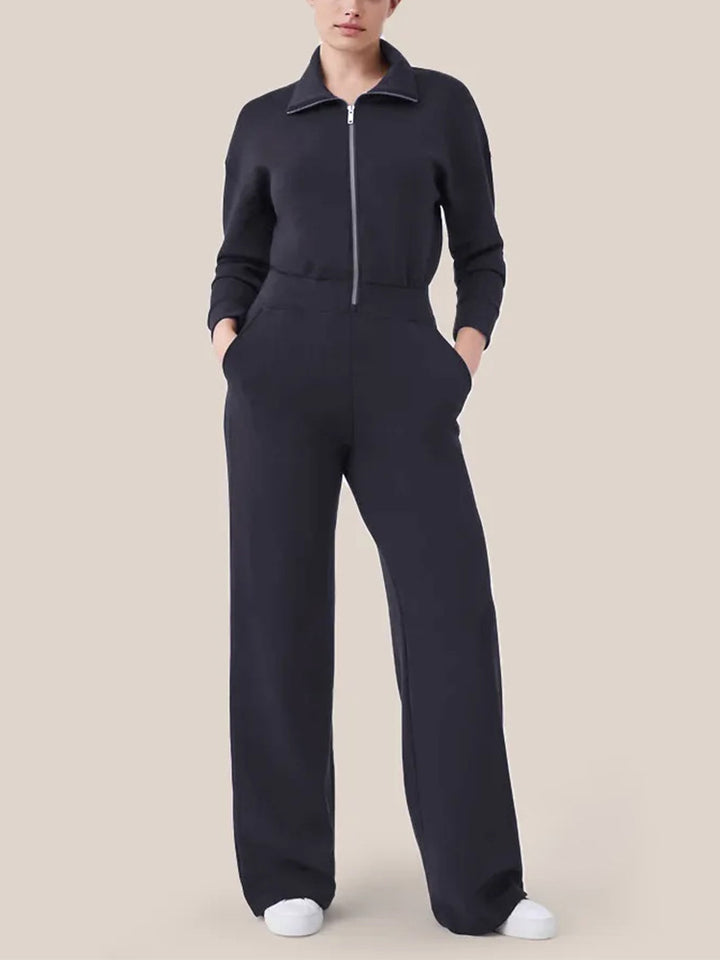 Dame afslappet jumpsuit med høj krave og sidelommer Stilla