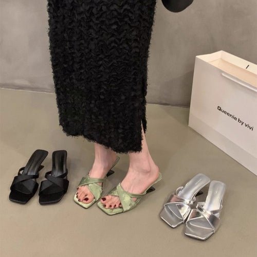 Dame Krydsrem Metallisk Slide Sandaler Stilla