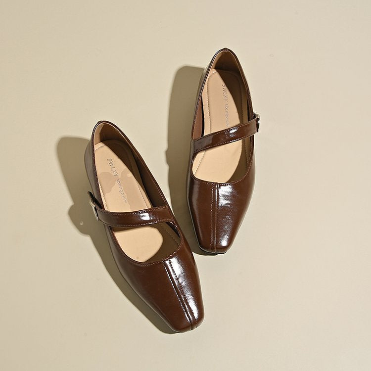 Damer Ballerinas med elegant ankelrem og moderigtigt design Stilla
